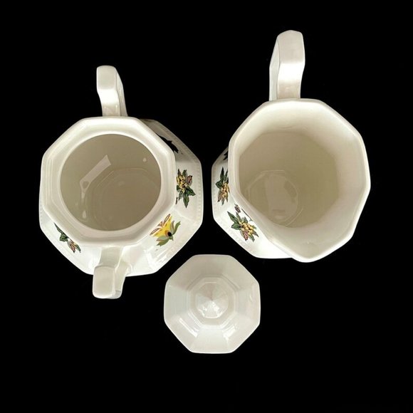 Vintage 1970s Johnson Bros. Persian Gargen Pattern Octogonal Sugar Creamer Set - Picture 5 of 10